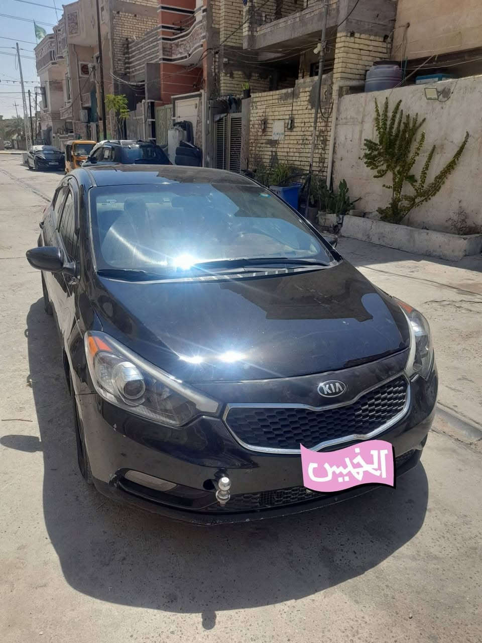 السلام عليكم
للبيع فقط 

كيا فورتي 2015 
وأرد امريكي 
محرك 1.8 دوش 

شاشه كبير 
كامره خليفه
تحكم ستيرن 
سمارت كونترول 
مواصفات عادية 

(( رقم بغداد تحويل ثاني يوم ))
(( السيارة بيهة 3 قطع صبغ فقط)) 

سعر:- 85 وبيه مجال بسيط 
وماكو هيج سعر بالسوك 
مكانها:- بغداد الشعلة 
للاتصال:- ***********
