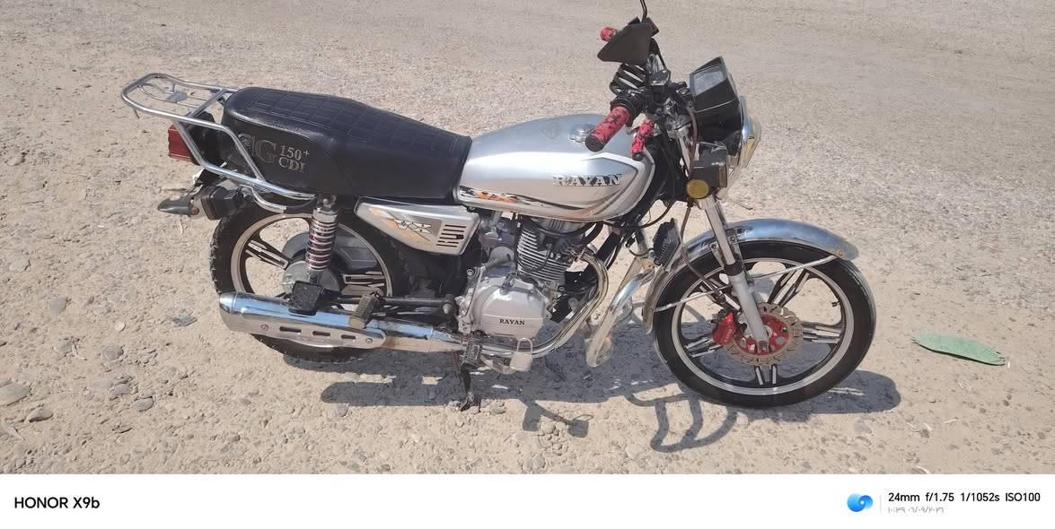 سلام عليكم دراجه للبيع خمسه كير موديل2023 مابي كل عيب محرك لا صرف لا بخار لا صوت سعر 550بي مجال***********/***********
