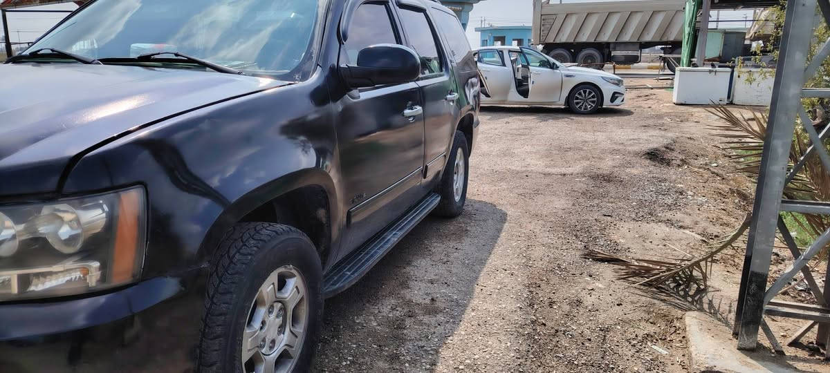 سلام عليكم
تاهو موديل 10 LTZ أدوات أدوات....... 

فول تحكمات

شاشه كبيره

كامره خلفيه

فتحه سقف كهرباء

كير مكينه نضيفات

وهواي مواصفات
مكلف بل نشر رقم صاحب السياره 
للبيع او مراوس بسياره ناصيه

***********  واتساب
