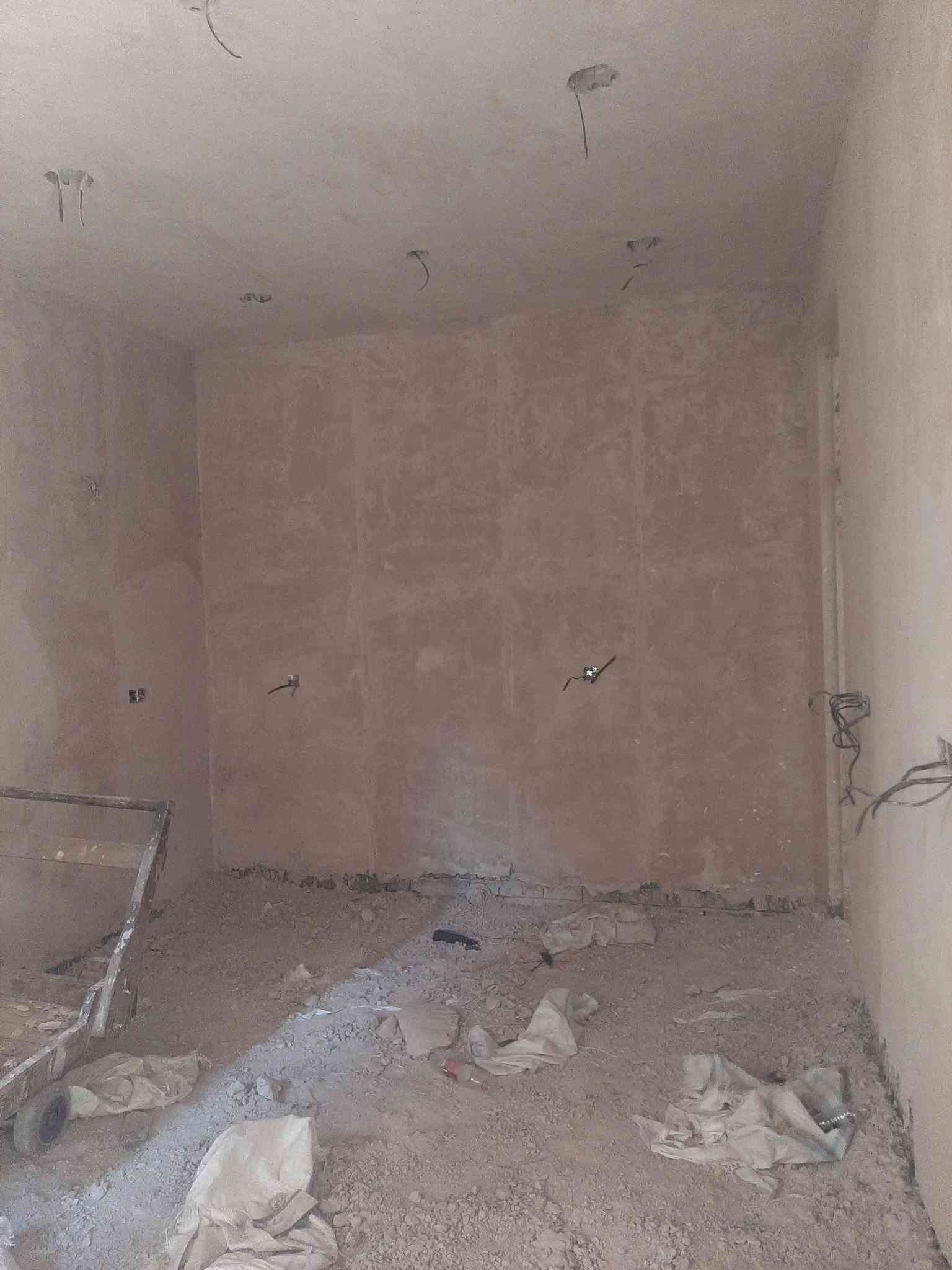 السلام عليكم لباخ متفرغ حاليا شغل درجة أولى شغلي فقط بغداد الكرخ للتواصل ***********واواتس اب 
نعمل واجهيأت بأكملها لبخ سقل تشميع خارجي وداخلي طلس ماده سمنت تصفير مصاطر تشميع جوانب جراره جص بياض ترميم ( تجد الخبره والعمل يمنا )

نص مكتوب في الصور:
- تم إكمال واجهه بفضل الله تعالى لبخ مع طلَس مع ديكور شي بسيط العم الكبير ابو عبدالله @dyjrqlrtyr1c
- @dyjrqIrtyr1cu ابو غزل للواجهات
- بغداد
- @dyjrqlrtyr1c
- تم أكمال الواجه بفضل الله تعالى
- *********** بغداد فقط
