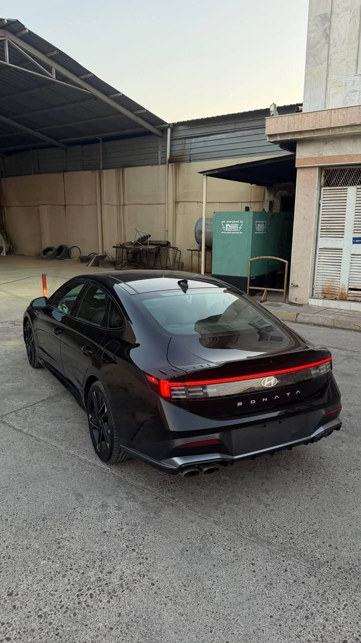SONATA N LINE🔥
☎️***********
سلام عليكم 
موديل 2024 
فوول فوول مواصفات🔥
صبغ بس باب خلفي
بدون دواخل بدون ايرباك 
 
سعر 182 بيها مجال قليل 

مكان سيارة عقرة اكر, نينوى
