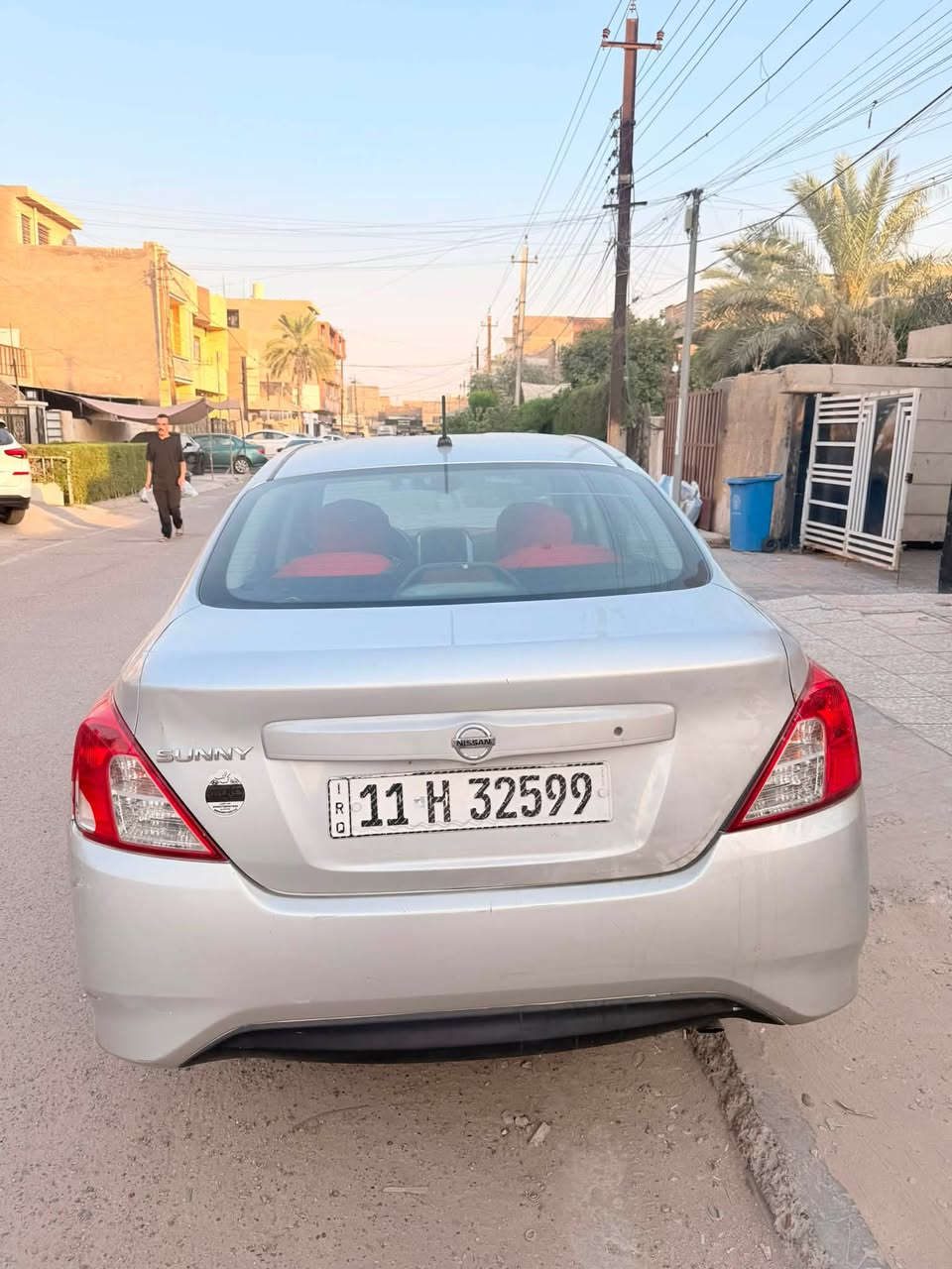 السلام عليكم 
نيسان سني 2020 استيراد شرق اوسط يعني خليجي 
رقم بغداد دولي بأسمي
ادامه كامله
بيها٤ قطع صبغ اثر طخة بين جاملغ ولبنيد وبيهة رش بابين 
باقي مكفول تبريد و تدفئه كير مكينه باتري شواصي و الغود كلها مكفوله  
السعر البيع ٨٩$ 
للاتصال ***********
مكاني بغداد الكرخ
