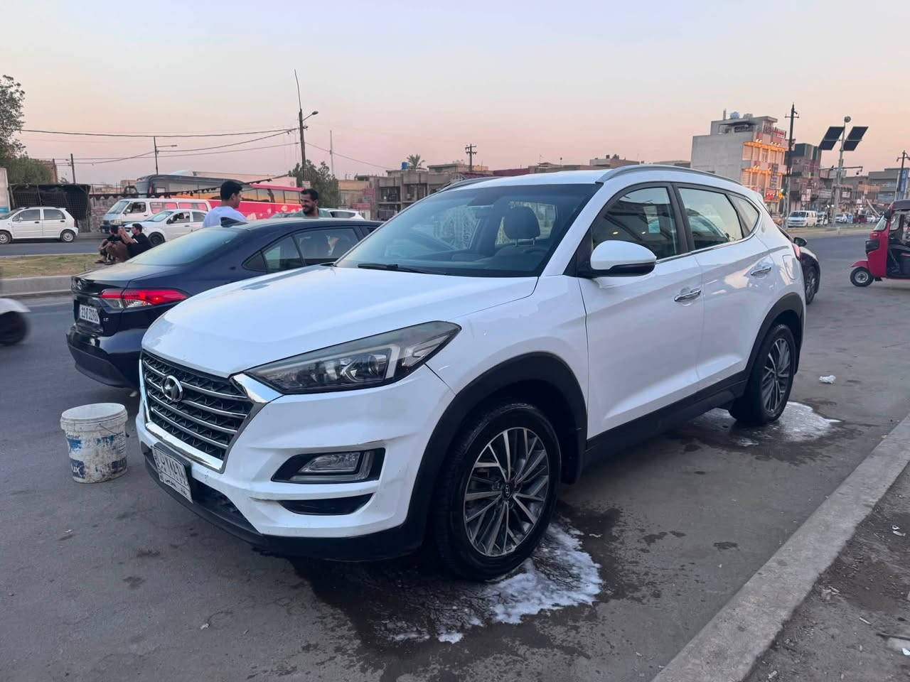 توسان 2019 خليجي فول عده الفتحه سياره بيه صبغ 3 قطع شواصي لغود مكفولات مكاني بغداد رقمه بغداد باسمي سعر 148 
***********
