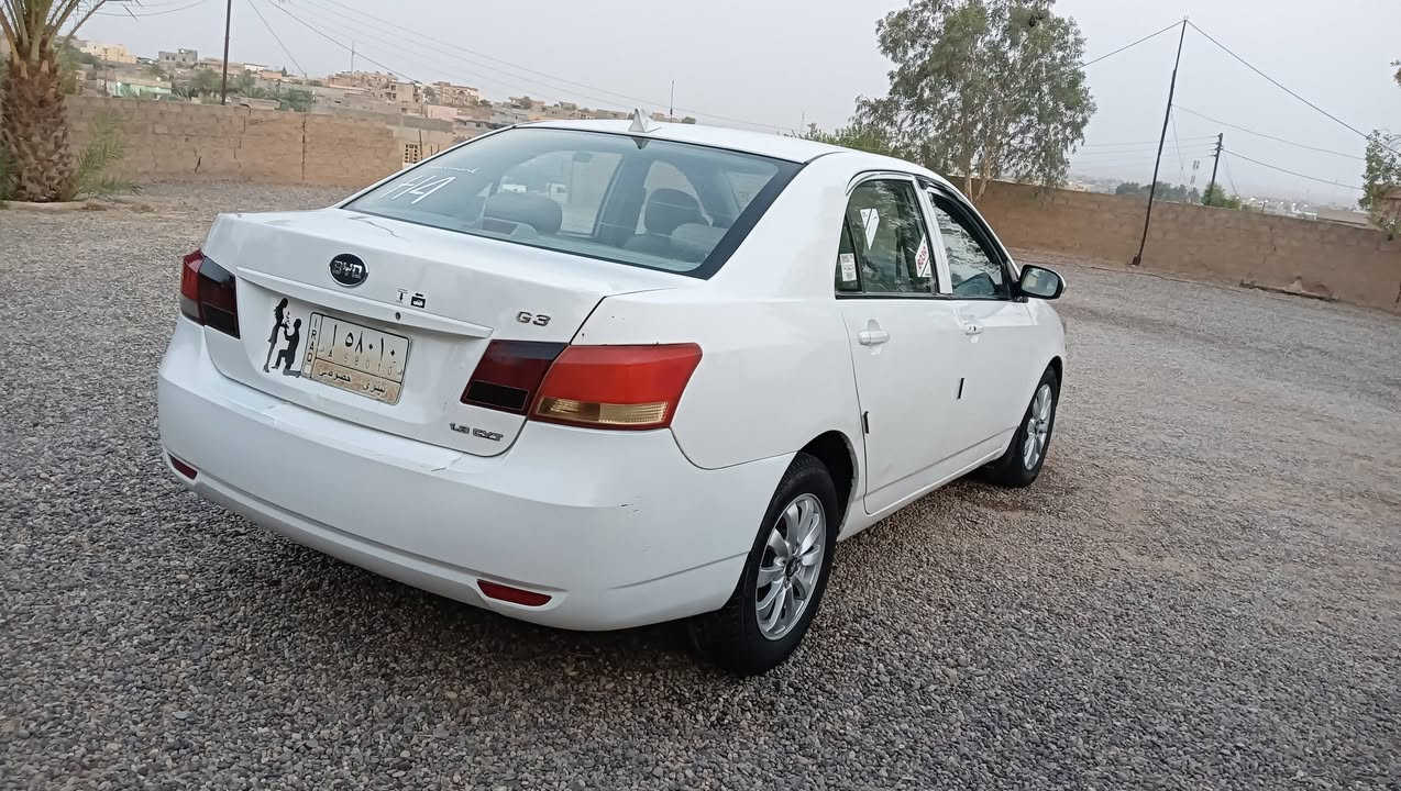 السلام عليكم بي واي دي للبيع موديل 2012 السعر 58 بيه مجال الرقم ***********

