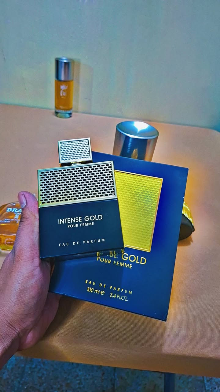 ✨ العطورات العالمية وصلت! ✨
🌹 أرقى وأفخم العطور العالمية
💎 روائح مميزة تناسب جميع الأذواق
🔥 ثبات وفوحان يدوم لساعات
🎁 خيارات رائعة للرجال والنساء

اختَر عطرك المفضل وخلي حضورك يحچي عنك ✨
عطورات عالمية… فخامة تبدأ من أول رشة. ❤️

📍 متوفرة الآن
⏳ الكمية محدودة — سارعوا بالحجز والشراء!
***********
