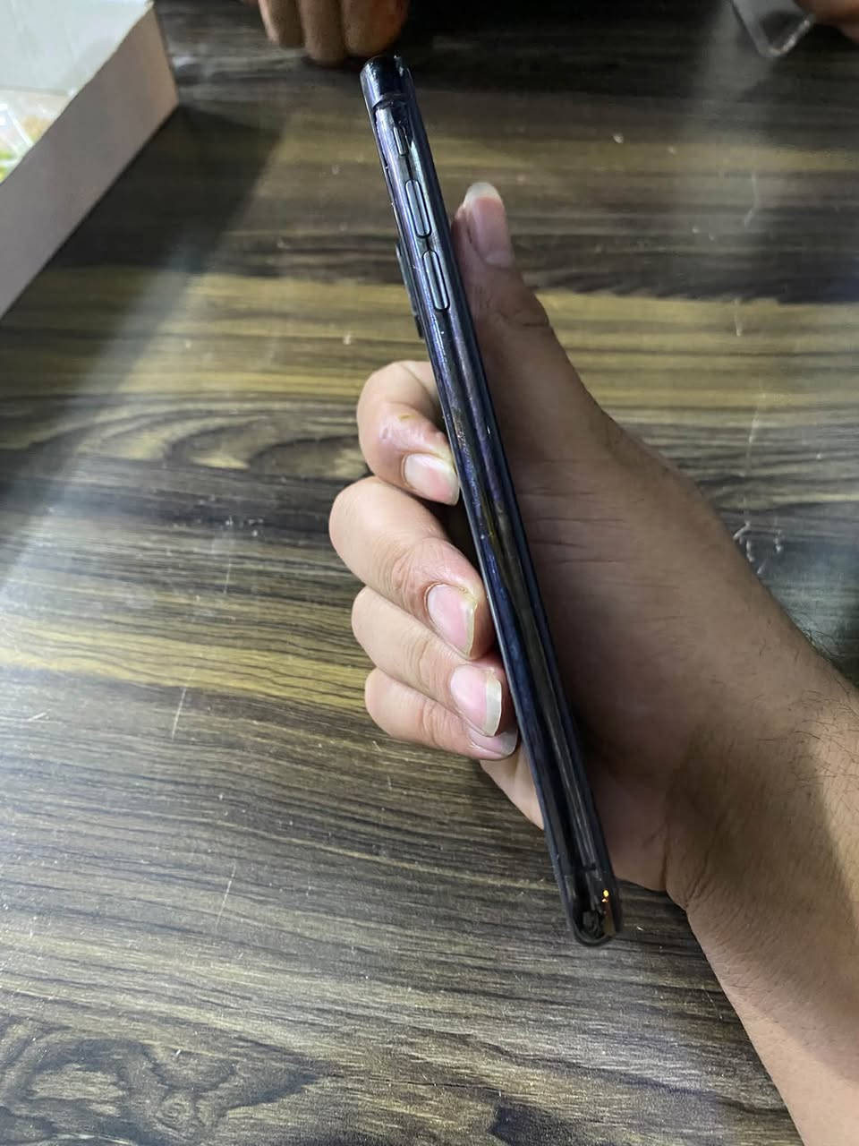 ايفون اكس ماكس للبيع 
ذاكره256
بطاريه 100 مبدله 
شاشه اصليه بس دا تخربط بلمس 
السعر 100
مستعجل ع بيعته كلش
مكان المشروع المسيب

***********
مكلف بلنشر
