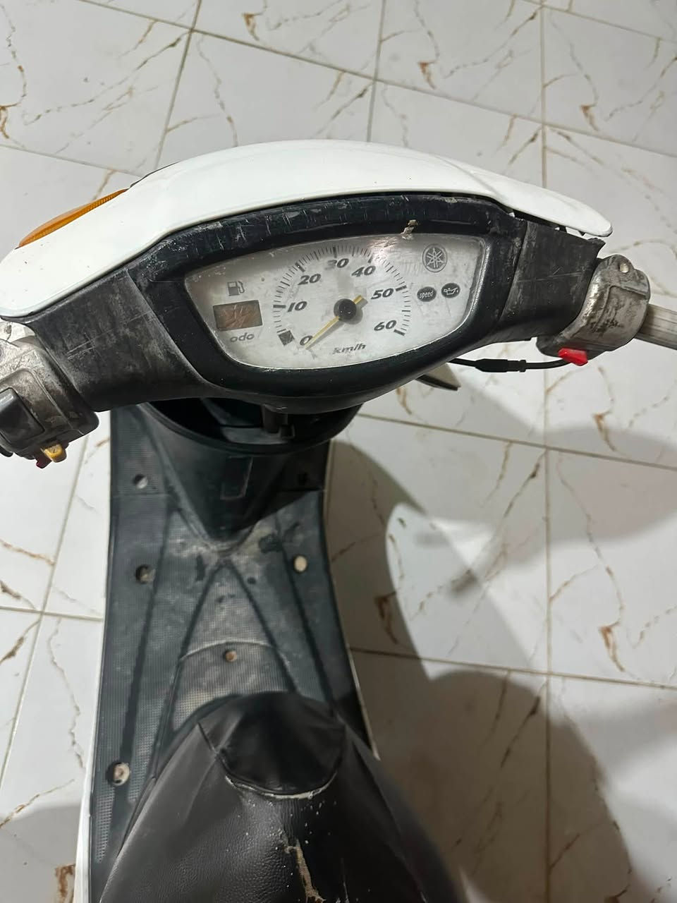 السلام عليكم عصفوريه
مكينه مجفته دراجه نضيفه 
كهربائيات شغاله  
ناصريه مركز سعر 300
***********
