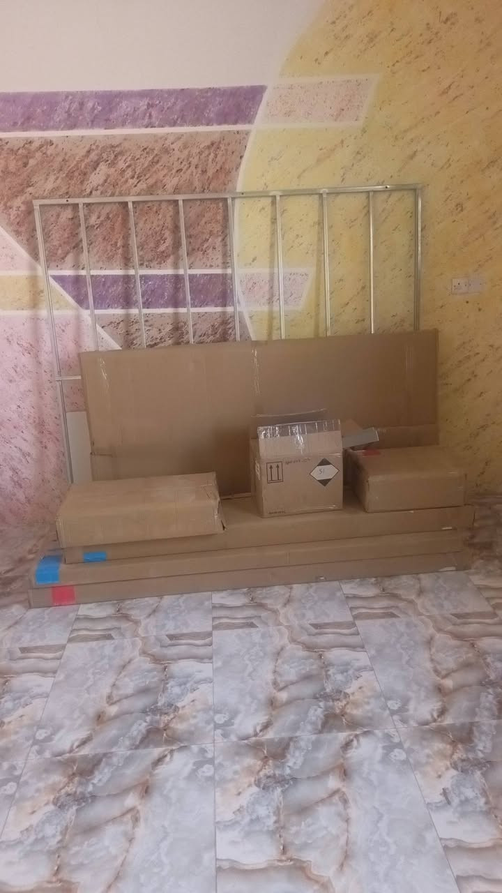 غرفة تركيا جديده هاذ شكلهة بعدها ممفتوحه و اخذتها ب600هية وتوصيل وحتاجيت ودابيعه ب550 شراي تعال خاص او هذ رقمي بي بس واتساب***********
