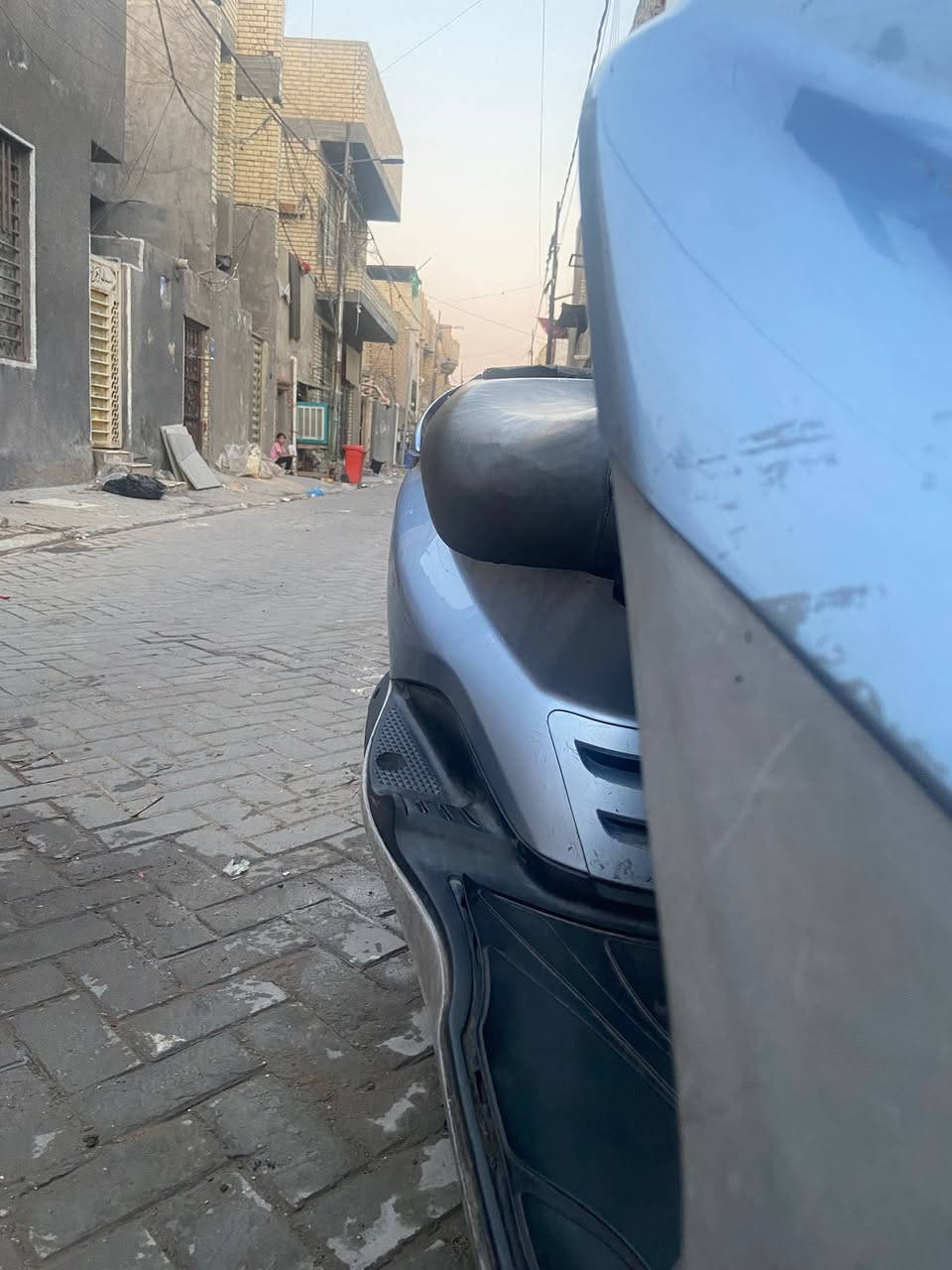 السلام عليكم دراجه لبيع دراجه خير من الله المكينه مامفتوحه دراجه جديده مابيه اي نقص العنوان بغداد مدينه الصدر السعر 800قفل الرقم ***********
