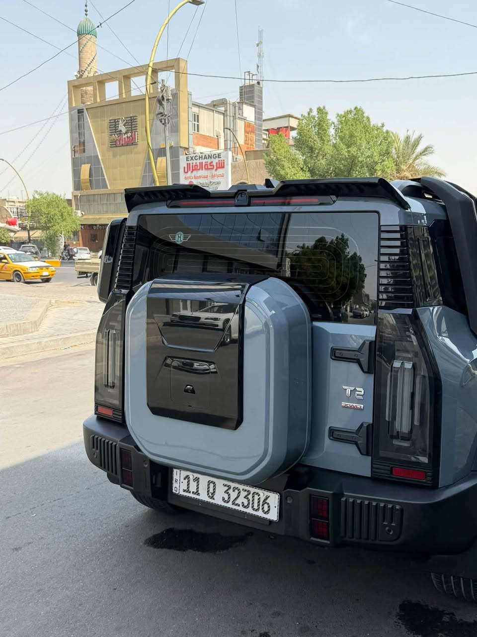 سلام عليكم
جيتور T2

لكجري 

فول مواصفات سياره جديده 

ماشية ٤٩ الف

داخل لون زيتوني حزام برتقالي 

سياره بيه بيدي ار صغير كلش موضح بالصوره 

سعر ٣٨ مليون 
سياره بعده داخل الضمان 

***********
