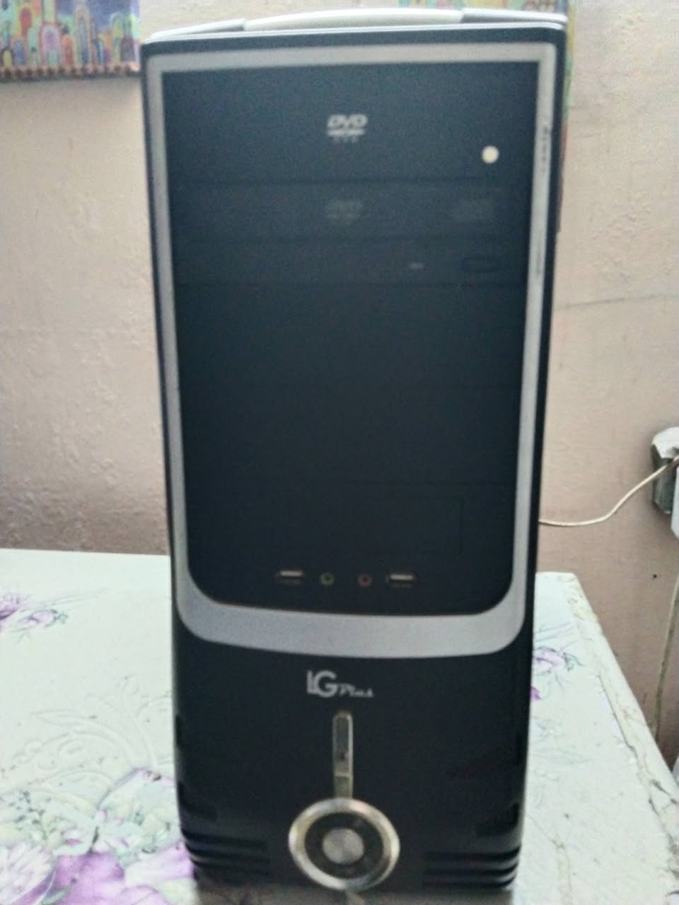 انتل i5-3470 • كرت RX550 4GB • كيس فقط