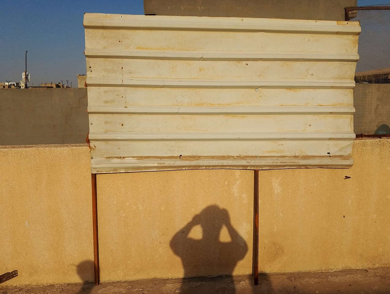 قفص ٣×٢م • صوبة نفطية كهربائية • يتركب