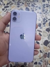 ورحمة ايفون ١١عادي جهاز ماداخل تصليح بلاد على وضع شركه ذاكرته ١٢٨ بطار...