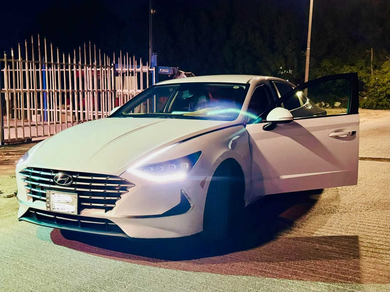 � هيونداي سوناتا
2023🚘

 ماشية غير 50 الف

هايبرد محرك 2.000 

8 sepeed Transmission Dull Clatch

✨ المواصفات فول فول (Full Option):

‼️📮

🟥 تشغيل عن بعد 

🟥مثبت سرعة 

🟥قيادة ذاتية 

🟥تحديد مسار 

🟥 رادار امامي 

🟥رادار جانبي 

🟥رادار خلفي 

🟥كامرا دوارة ١٨٠

🟥مثبت ستيرن 

🟥سايد بريك بصمة 

🟥مودات قيادة ( نورمال - سبورت - سبورت بلاص - كوستم وبعد بيها اضافات الشركه)

🟥تبريد بيانو 

🟥تبريد قطعتين 

🟥اوتو هولد

🟥محرك 2.000 هايبرد 

🟥لدات امامي خلفي 

🟥وبعد هواي مواصفات بيها

 رقم الهاتف 

 للاستفسار اكثر

***********
