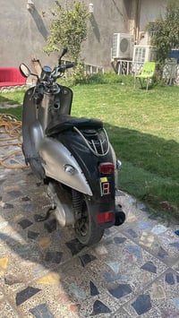 دراجه  كلاسك كوم حديد  هل موجود 07712321255 مكان بغداد حبيبيه سعر 125