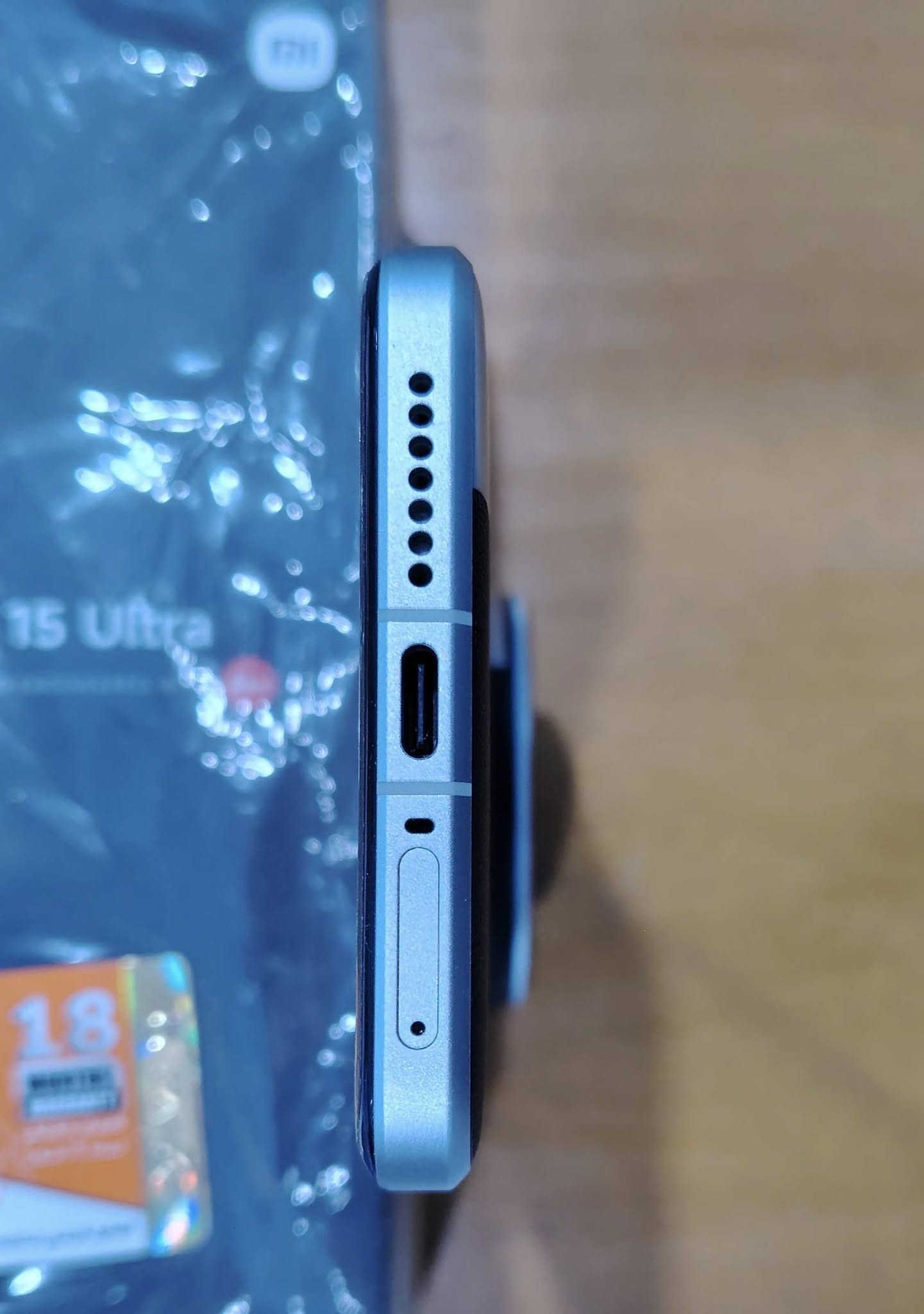 للبيع Xiaomi 15 Ultra – نسخة 1TB 🔥
📱 جهاز Xiaomi 15 Ultra سعة 1 تيرا
✨ نظيف جداً جداً ومحافظ عليه
🔋 صحة البطارية 98%
📦 كامل ملحقاته وعلبته الأصلية
⚡ الشاحن والكيبل وجميع الملحقات موجودة
✅ الجهاز خالي من الكسر والضربات
✅ استخدام شخصي ومحافظ عليه
💯 مناسب للي يريد جهاز فئة عليا بدون وجع رأس

📍 المكان: البصرة
🤝 البيع للجاد فقط،يتوفر توصيل والفحص حق المشتري قبل الاستلام.

📩 للاستفسار والتفاصيل مراسلة خاص
