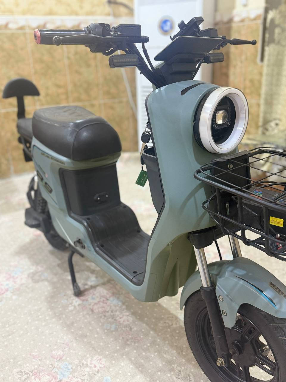 R9 • نظيفه • تحتاج بطاريات