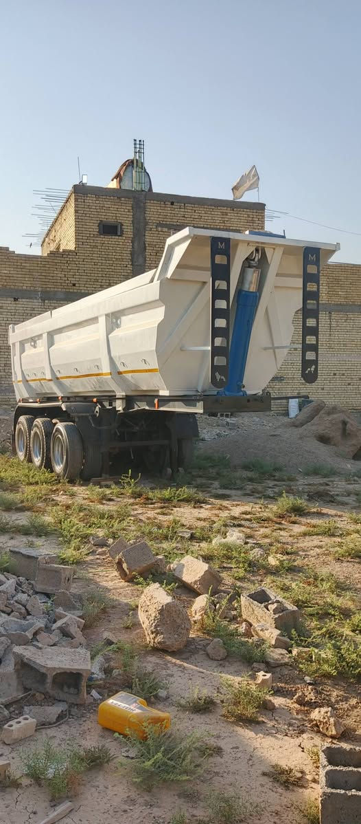 شاحنة • ٢٠٠١