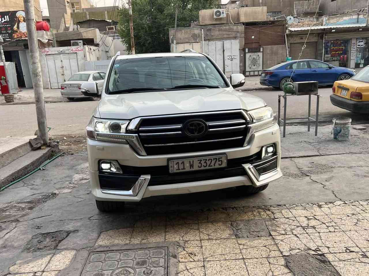 لاندكروز • ٥٧٠٠ • رقم بغداد
