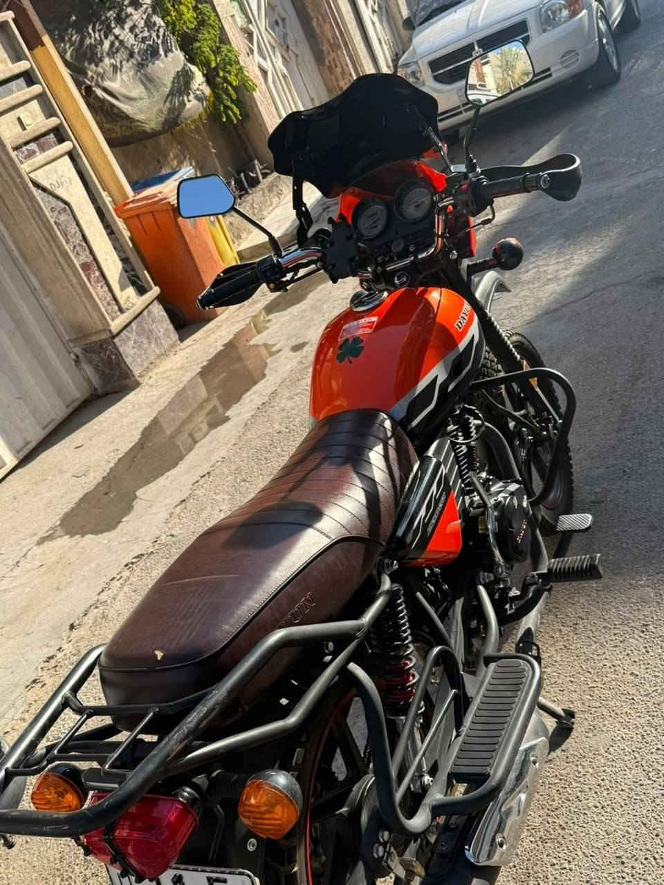 السلام عليكم شباب دايون موديل  23 نازله بل 25 دراجه نضيفه خير من الله رايدها ب2700 وبيها مجال للشراي مابيها نقص رقمي ***********
