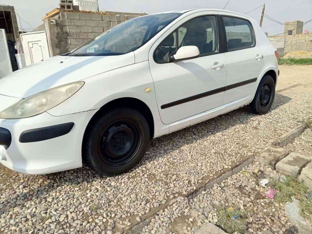 بيجو فرنسي • ٢٠٠٦ • رقم بغداد