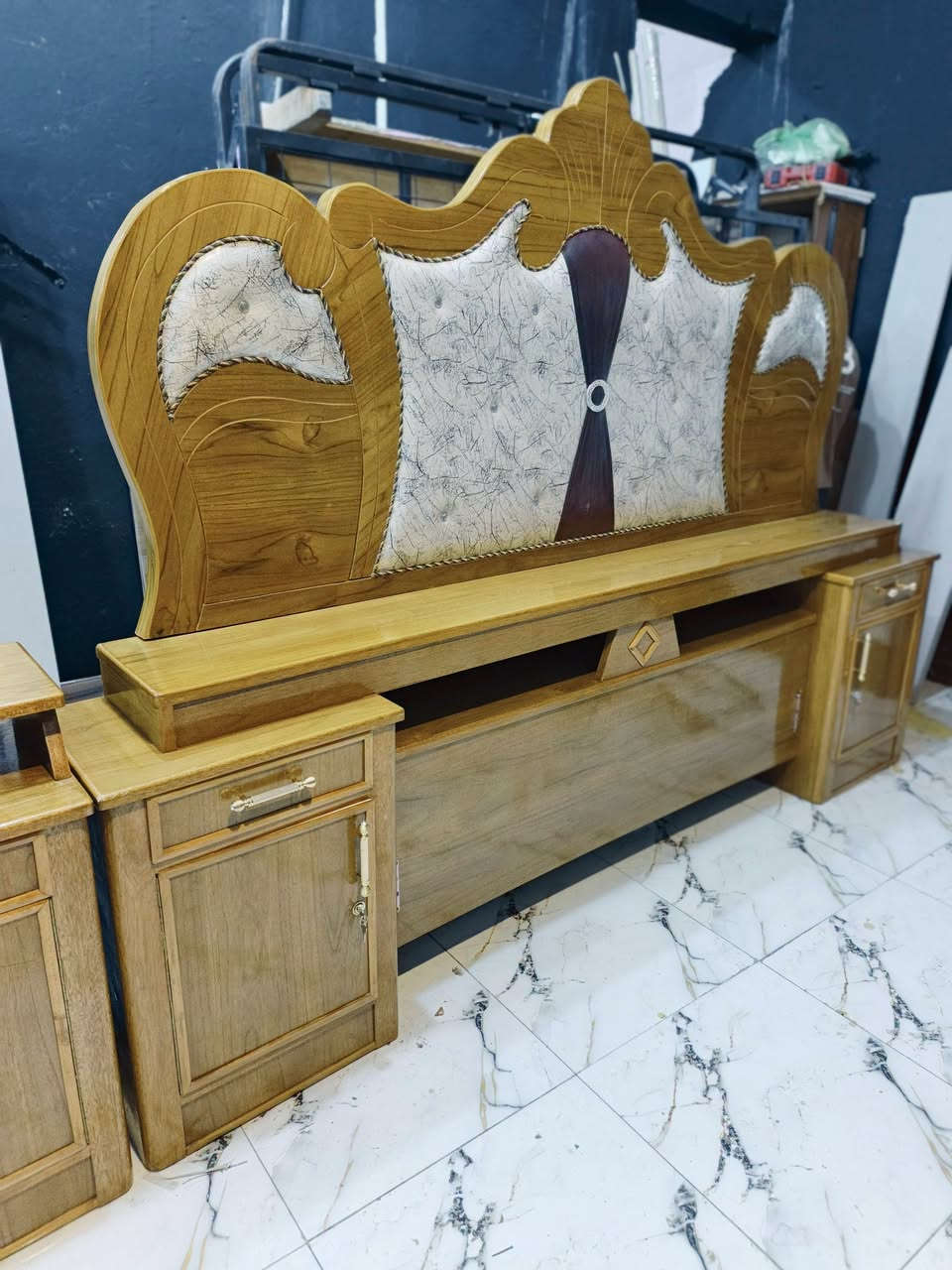 صاج ثقيل • شغل حديث • ٥باب