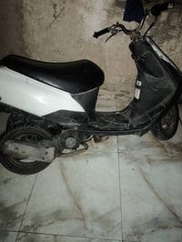 سوزوكي • تشتغل • نكره وحده