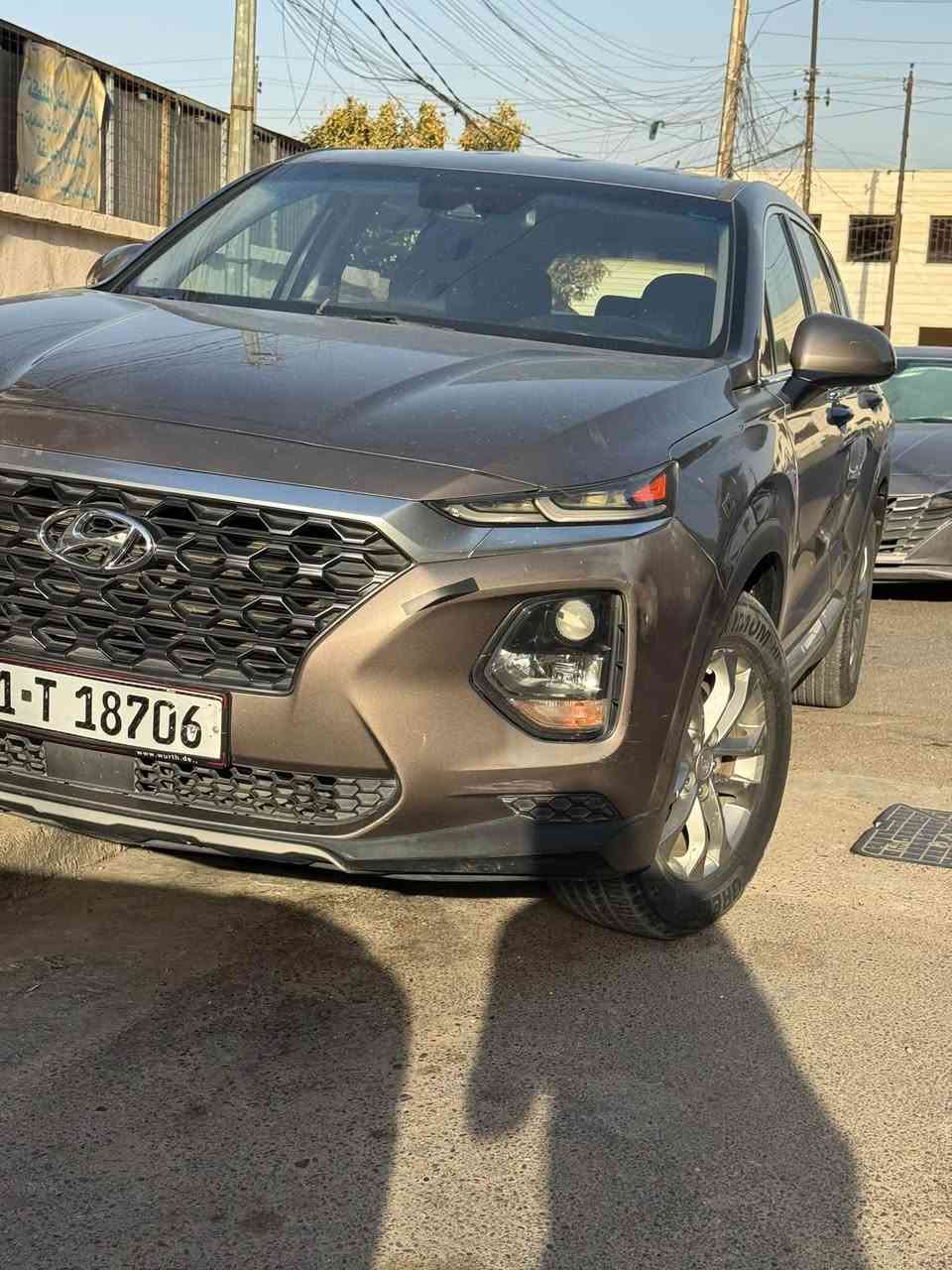 سنتافي موديل 21 
ضرر فقط قطعه وحده 
بدون دواخل صور الحادث بل منشور 
رقم بغداد تحويل ثاني يوم للتفاصيل 
***********

نص مكتوب في الصور:
- 29382799