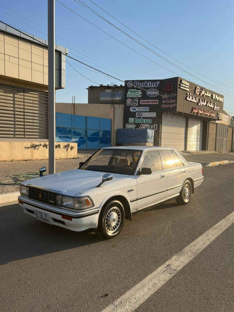 السلام عليكم سياره سوپر سيدان محور موديل 1990 رقم نينوى مشروع وطني لحد 2030 صاحبه السنويه بكركوك دفتر بانزين بي بدون ضربه بدون صبغ ماشي 160 السياره شرط بدون صرف بدون بخار كول جسمه عل شركه السعر 90 وبي مجال الشراي يخابر ***********
*********** مكاني كركوك شوراو كركوك, العراق
