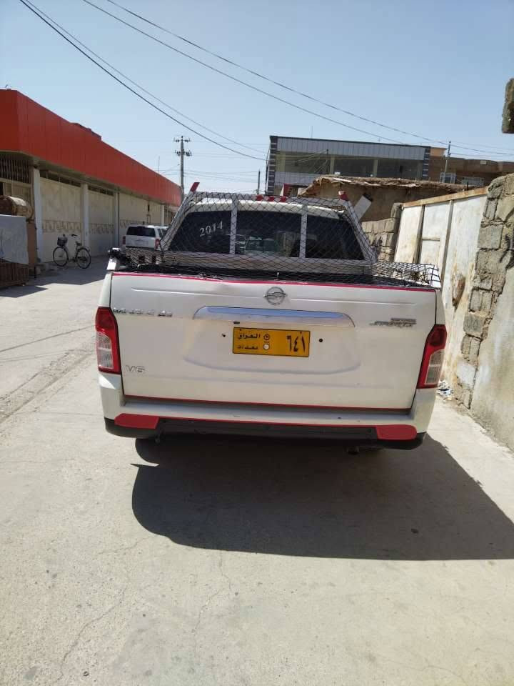 پیکابی سانگۆنگ مۆدیلی ۲۰۱٤. بۆ فرۆشتن . 
مواسەفات

گیر ئۆتۆماتیک و گیری بەشەرت . مەکینە بەشەرت . ویل کەپ 
ئاوینە کارەبای . جام کارەبای . قفڵ مەرکەز . بلوتوز .  سەنەوی لەگەڵە بەس بەناو ناکریت . سێ پارچەی سبوغە بێ ناوگرتن . هیچ کیشەی مەدەنی نیە هەمووی بەشەرتە . 
نرخ ٤٦وەرەقە و مەجالیکی کەم . 
شوین حاجیاوا .***********
