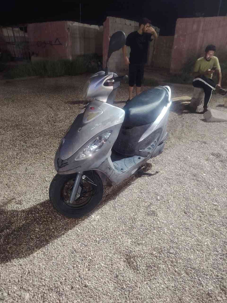 للبيع 
كامكو  ڤي تو 
م ١١

***********
