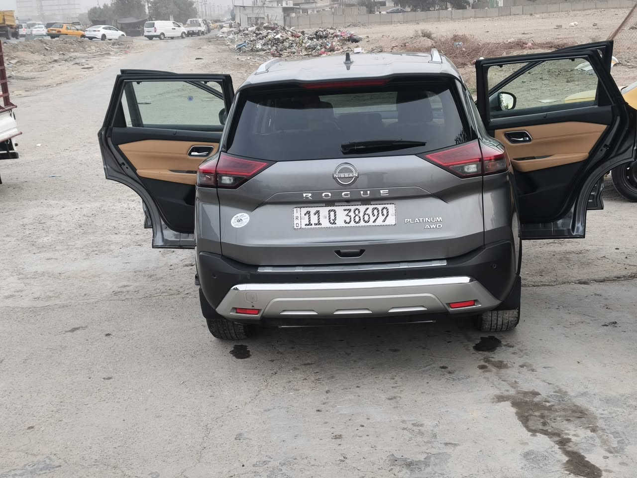 نيسان بلاتينيوم • ٢٠٢٣ • ١٧٠٠٠ كم