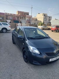 يارس ٢٠١٣ • قير اوتوماتيك • داخلي اصفر
