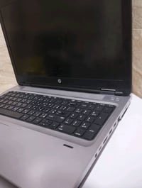 لاب توب • نضيفه