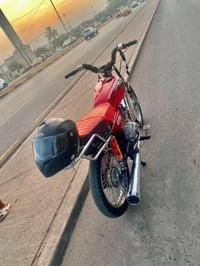 للبيع يراني مال لعب  الماطور جاهز مكينه جديده  عقل رياضي  تايرات جديده...