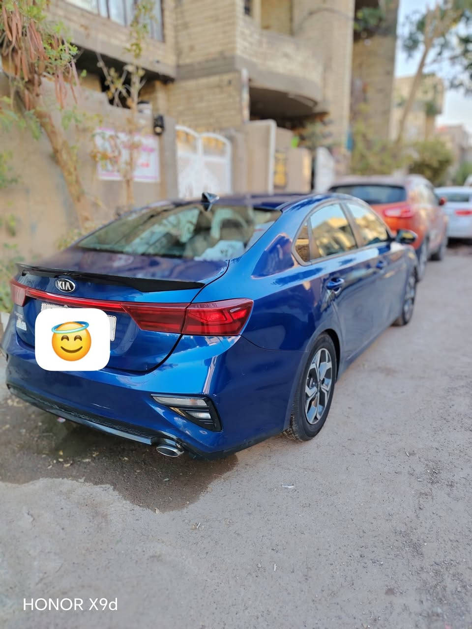 سلام عليكم فورتي2019حادثها موجود بالصور الشراي يتصل مستعجل ع بيعتها سياره حلوه وكاعده  
 مكينه 2000دوش  وتبريد فول الحمدلله السياره 
معروضه ب120يها مجال  رقم بغداد
 تحويل ثاني يوم
***********
