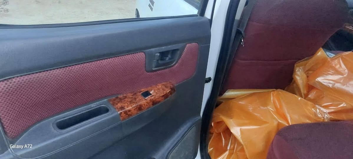 مكفولة • ٢٠١٢ • جاهزة