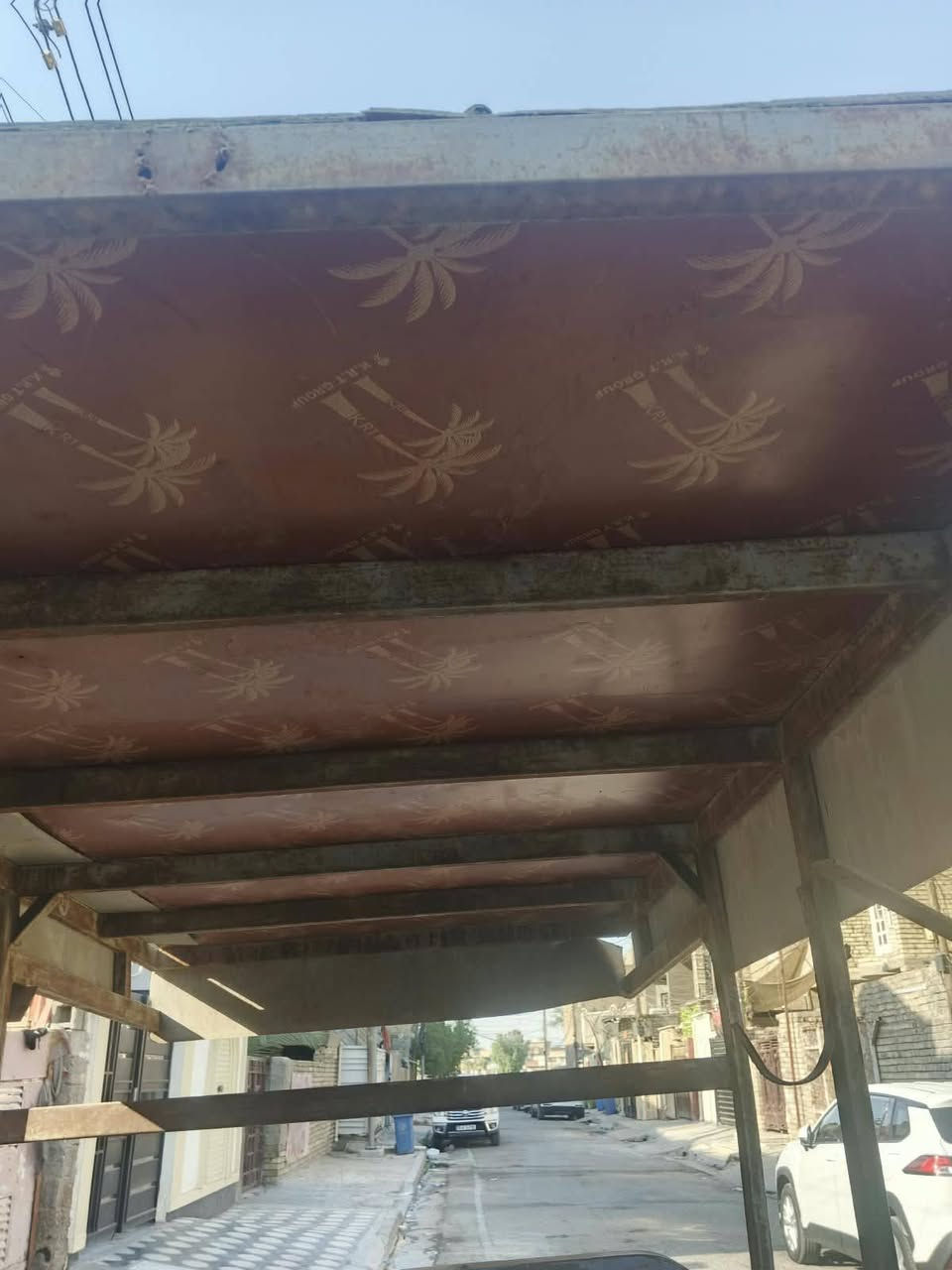 سلام عليكم محجر لل بيع مكان بغداد العبيدي تفصال نضيف ***********
