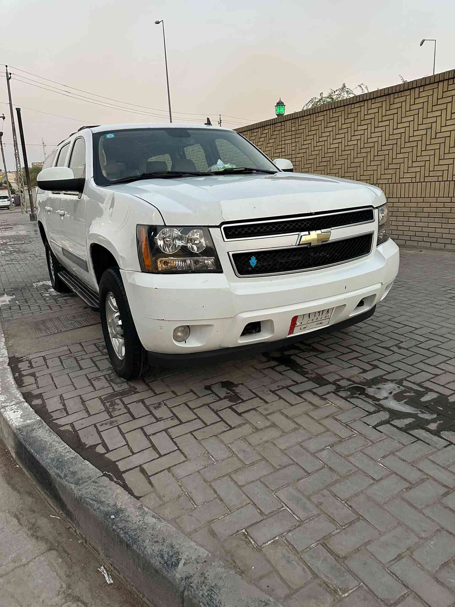 السلام وعليكم 2007 شوفر البيع  مكينه 6100 كير 1000 مكانها البصره *********** السعر 155 عادي مراوس بسياره صغيره
