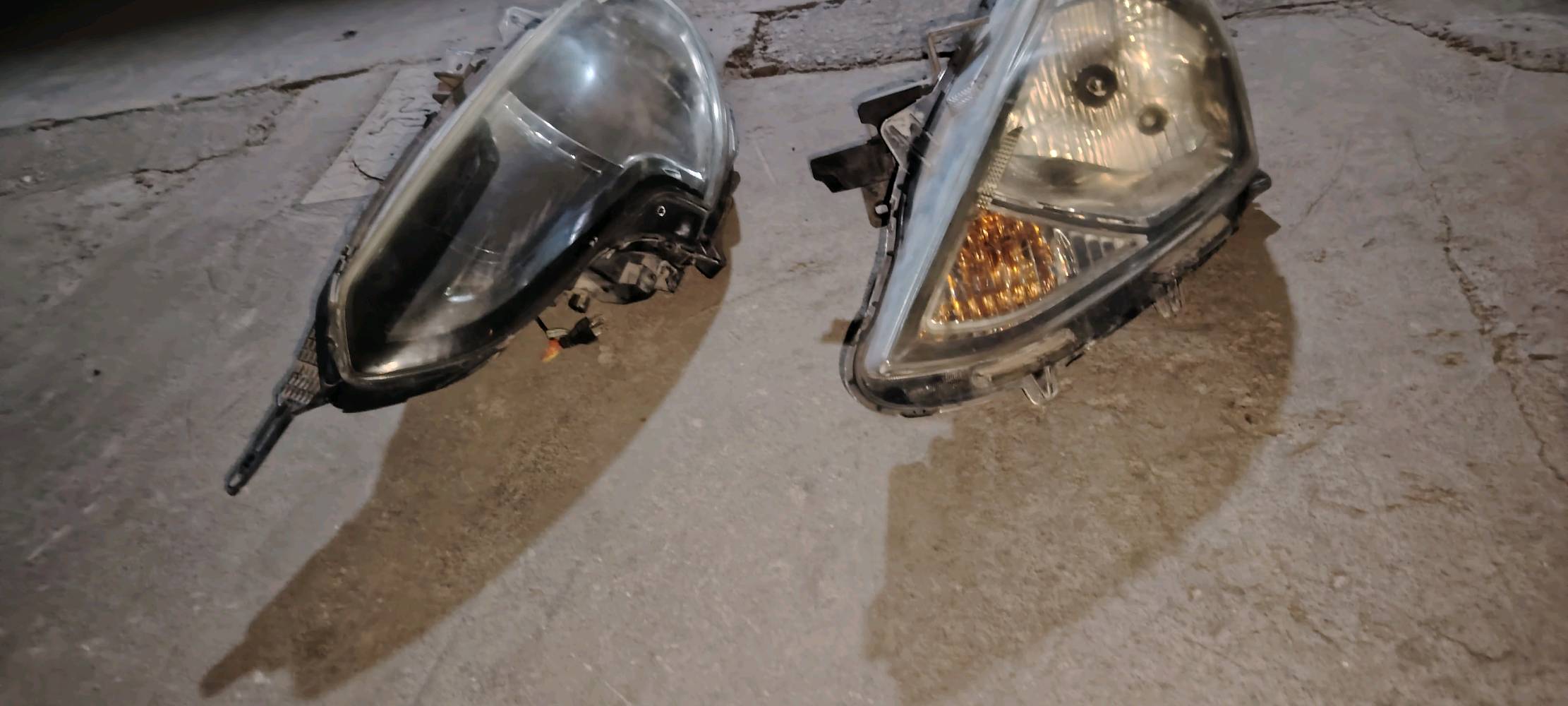 لايتات نيسان صني • أصلية • الكرخ