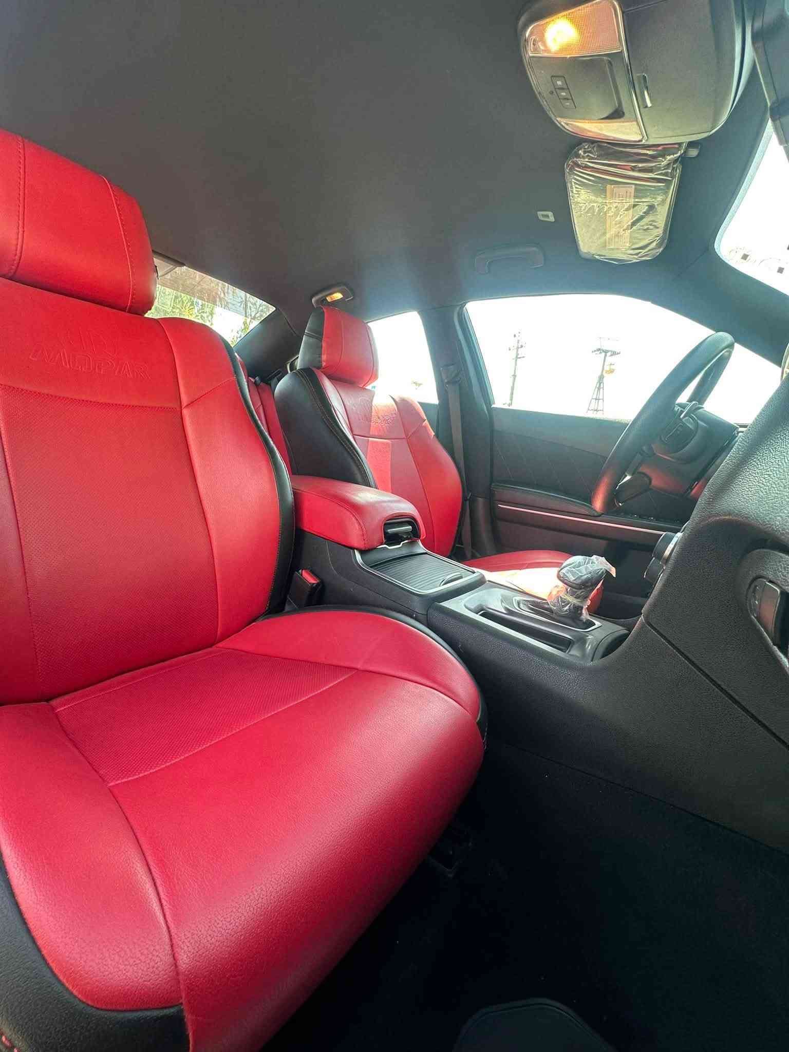 Dodge charger 2023 Gt
مكفول من الصبغ دعامي للدعامي بشرط 
بيها شبرين pdr 
مواصفات جيتي معروف بدون فتحه
ماشي ٥٧ الف ميل 
سيرفس جديد 
*********** 
٢٧٥ و بي مجال للطيبين
