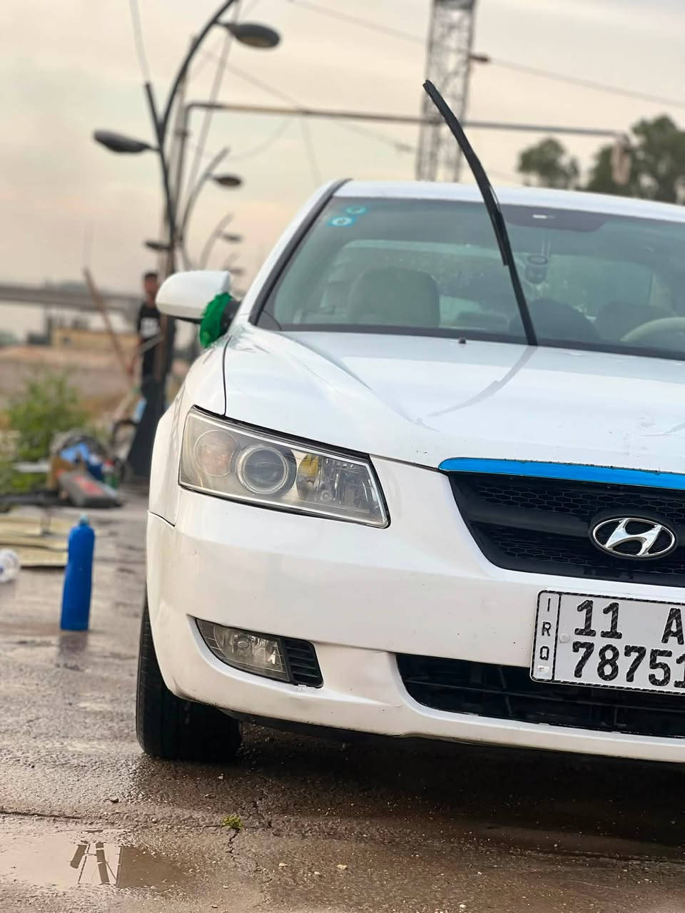السلام عليكم سوناتا موديل 2006 أمريكيه 
مكفوله من ضربه والخياسات 
بيه 3قطع صبغ فقط راش للجماليه سياره نقطة معجون مابيه 
سياره بسمي رقم انكليزي بغداد تحويل ثاني يوم 
كير مكفول ماعدا المكينه بيه تنقيص 
حداديه جديديه صدر جديد سياره متعوب عليه 
المكان بابل المسيب سده الهنديه 
الشراي اتصال ع
***********
