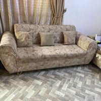 طقم ١٠ مقاعد • بحالة جيدة • الدوره المهديه الثانيه
