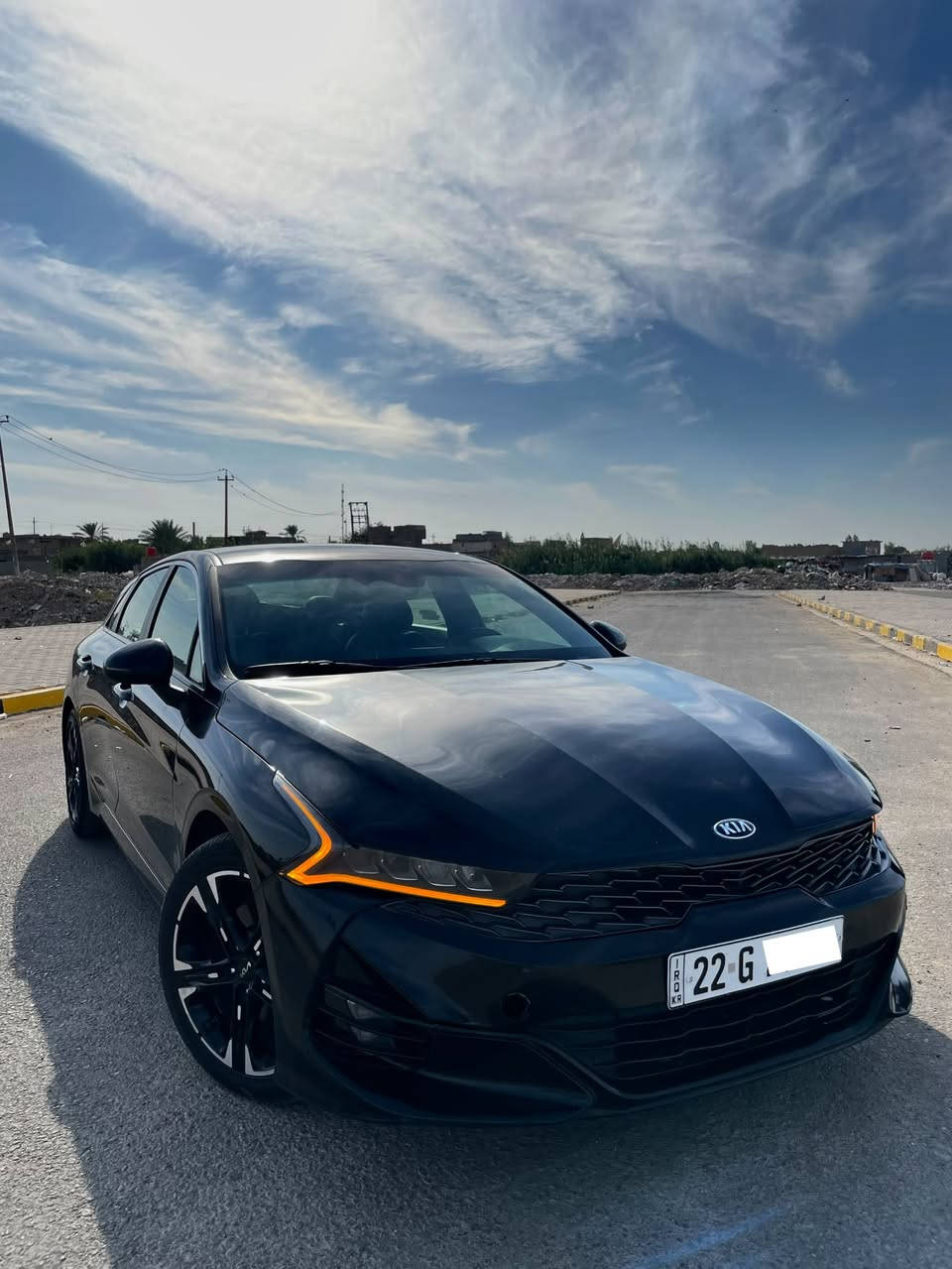 السلام عليكم
K5 2022 gtline
للبيع او المراوس
اللون اسود وارد امريكي 
مكينه 1600 توربو
عداد المسافه 76mi الف
السيارة رقم اربيل بااسمي
فول بصمه ابواب وتشغيل + كشنات جلد لون اسود
تشغيل عن بعد + لايت زنون + لد نهاري + اوتو هولد
كرسي السائق كهرباء + قطعه تبريد + شاشه ابل كار بلي
كامره خلفيه + فول رادارات وتوقف ذاتي من كل الجهات
شاشه كبيره + قياده ذاتيه + محافظه على المسار
توقف ذاتي + اشاره بالمري + نقط عمياء + بريك بصمه
شحن لاسلكي  
حادث السيارة تبديل بنيد فقط  وبارد صغير بجنطة بدون دواخل 
ايرباك دركة وراجع سستم
السيارة جديده وجاهزة مابيهه اي مصرف  
السعر 178$ وبيها مجال
مكان السيارة بغداد 
رقم ***********  موجود واتساب
