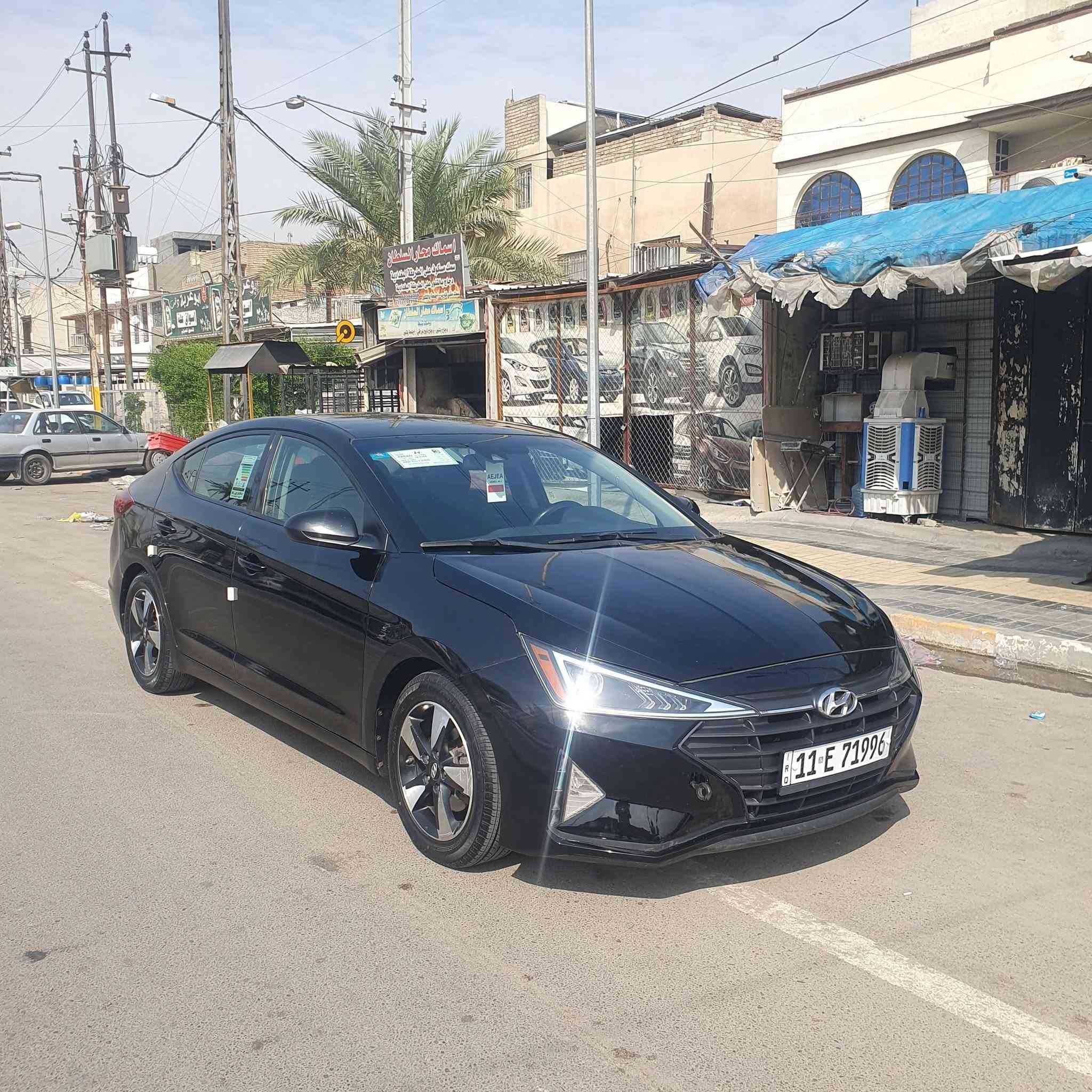 السلام عليكم إخوتي 
النتره للبيع موديل ٢٠١٩ صدر جديد تيرات جدد تبريد ثلج مكينه والكير تمام خير من الله بيها هواي مواصفات وارد أمريكي حادثة موضح بل صوره واي ستفسار اني بل خدمه رقم السيارة بغداد بسمي سعر ١٠٤ وبيها مجال للإستفسار لاتصال على رقم *********** مكاني بغداد لاسكان @السونار مرفق مع الصور
