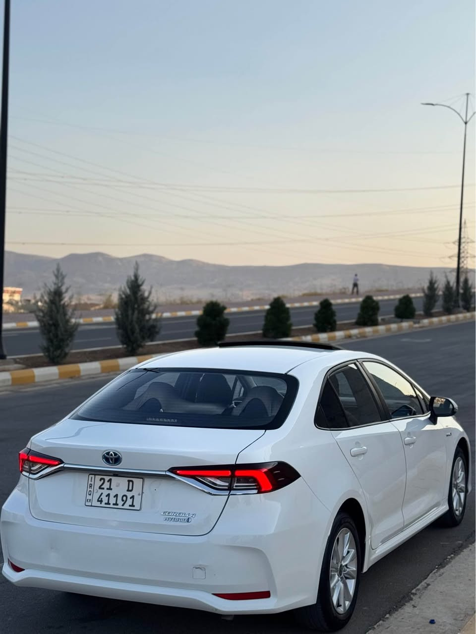 نرخی {  158} گەڵایە 
تویوتا کڕۆلا
ـ2023
بی بۆیاخ
2شوین چاڵی بچوک 

بلاجکتۆر ، صلاید ، لایت زینۆن ، صلاید ، ویل کەپ ، ڕادار ، ئاوینە ئیشارات ، دەسک بصمە ، کوشن جلد  ، شاشە گەورە ، گیچ ئەلیکترۆنی  ، بریک بصمە ، بصمە ، بگ لایت لید ، کامیرە
لەسەر دەقی شەریکە ماوەتەوە یەک دەستە 
ـ.37000  Km
مەکینە 1.8 HIBIERD
بۆ زانیاری زیار پەیوەندی بکەن 
*********** السليمانية, العراق

