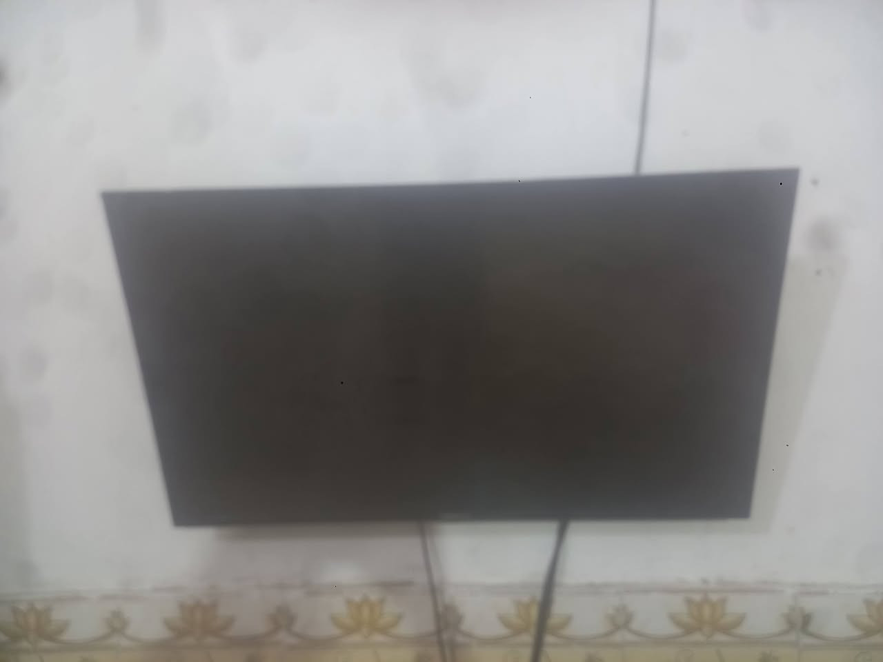 سلام عليكم 
بلازمه 32جديده بدون نت 
سعر150عنوان البصره المعقل ***********
