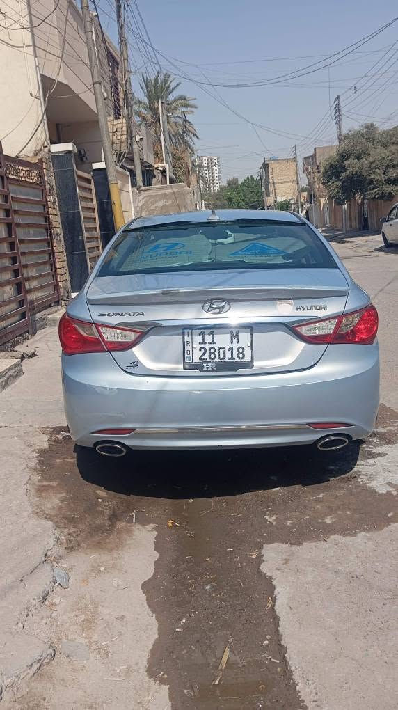 سوناتا وارد امريكي موديل 2013 لون أزرق غير محدد قطعتين بيها بنيد وجاملغ ايسر السياره جاهزه مكاني بغداد البياع حي المواصلات شارع الضغط الاستفسار الاتصال على الرقم *********** بغداد, العراق
