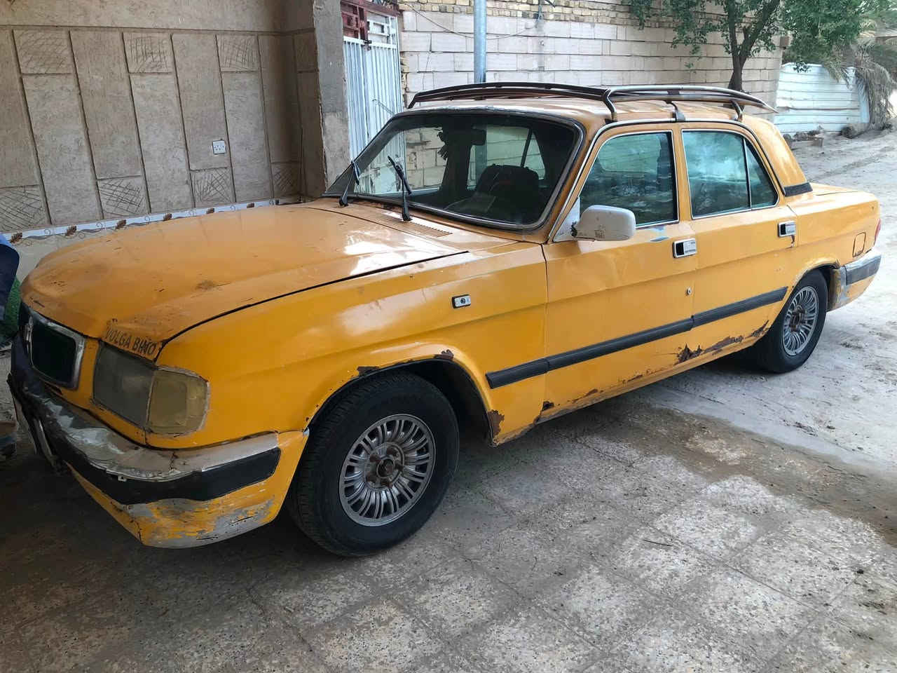 سياره فولكا رقم ذي قار سنويه توها ساقطه صارلها سنه مكينه ففتي خير من الله تبريد عوزه بس غاز محور سيدان كله تخم تاير جديد باتري جديد سياره بس الكير بيه ضعف شويه سعر ١٨ مكاني سوق الشيوخ للاستفسار الاتصال ***********

