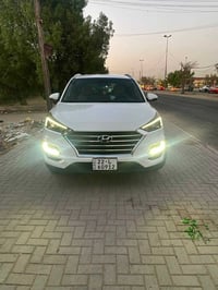توسان ٢٠ خليجي رقم اربيل الجديد سنوية هزة جديدة  بدون صبغ بس بيها كم ر...